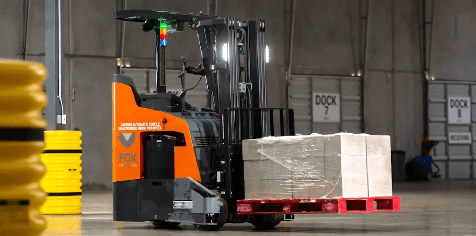 Forklift La Gi Tim Hieu Vai Tro Phan Loai Va Loi Ich Cua Xe Nang Hang Trong Kho Bai 1